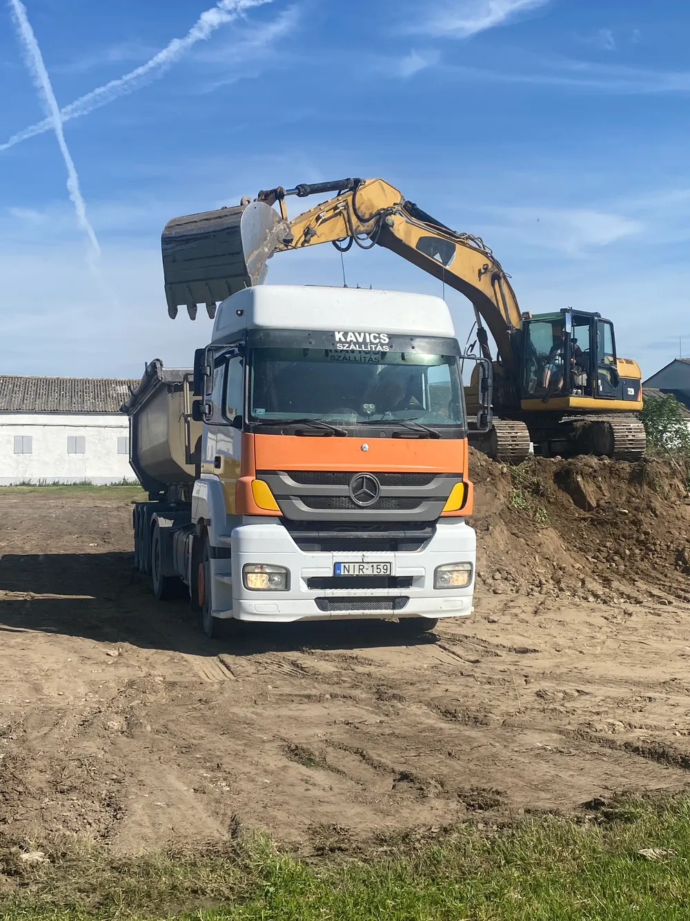 Image - DAMF-LOG Kft - 14