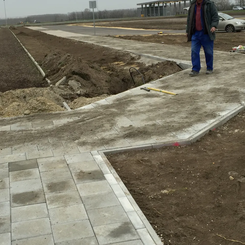 Image - DAMF-LOG Kft - 24