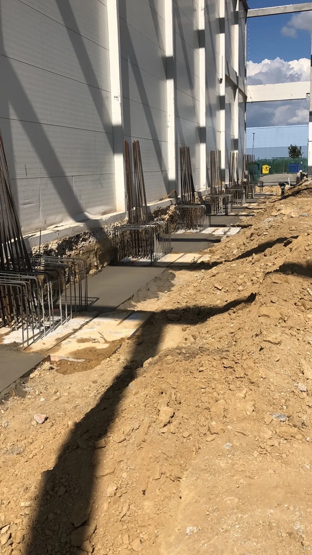 Image - DAMF-LOG Kft - 40