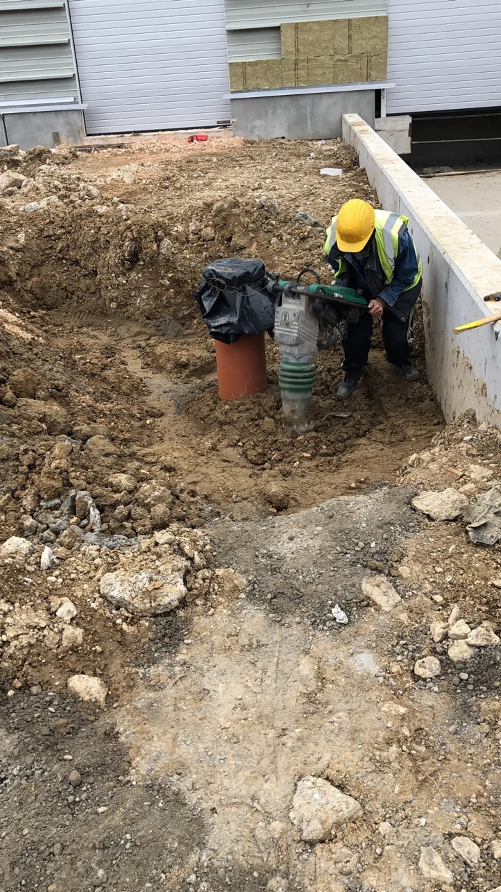 Image - DAMF-LOG Kft - 52