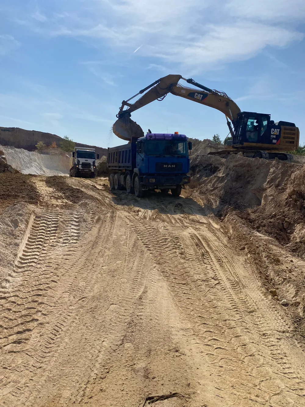 Image - DAMF-LOG Kft - 8